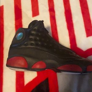 Iam selling some Jordan’s 13 size 4